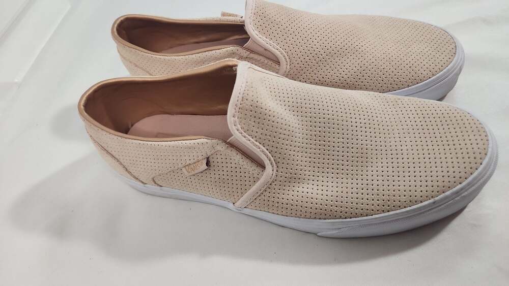 Vans Classic Slip-On Perforated Blush Pink Rose Gold Lining Women's Size 11 - Picture 2 of 6